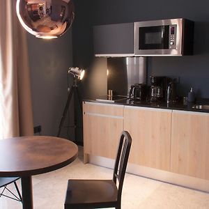 Studio met een King Size Bed